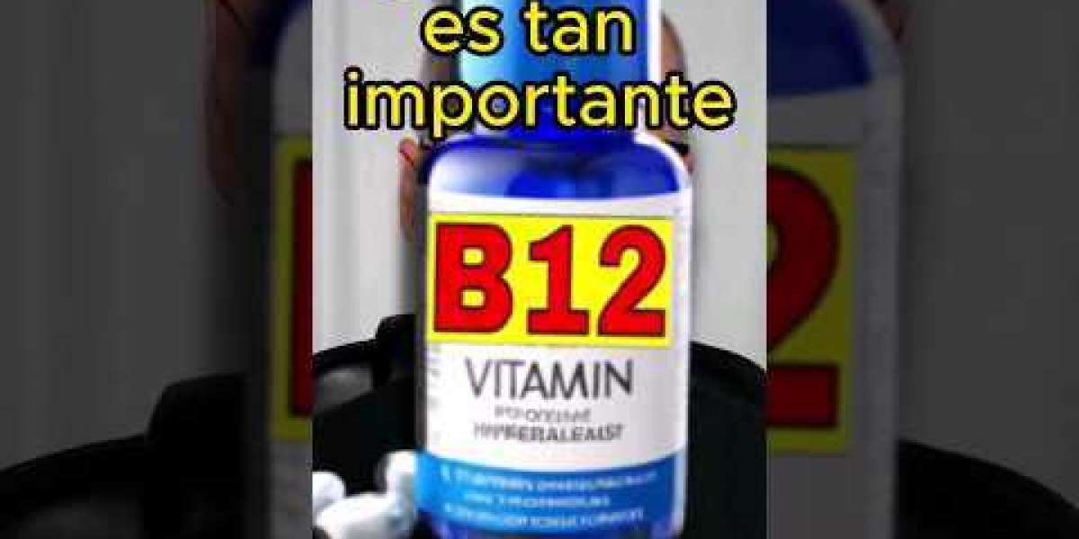 ¿Funciona usar aceite de romero para hacer crecer el pelo? Los expertos explican sus beneficios